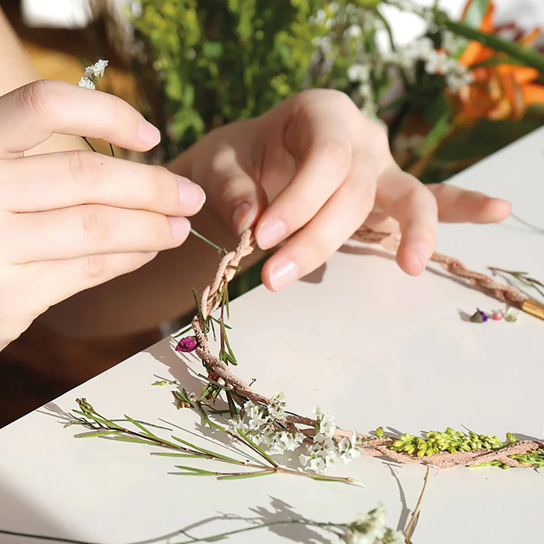 Blumenhalskette Bastelset
