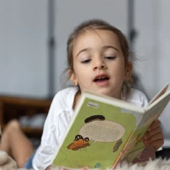 Lese- und Arbeitsbuch Eine aufregende Verwandlung – „Lou, Lisa und die Schmetterlinge“ (56 Seiten)