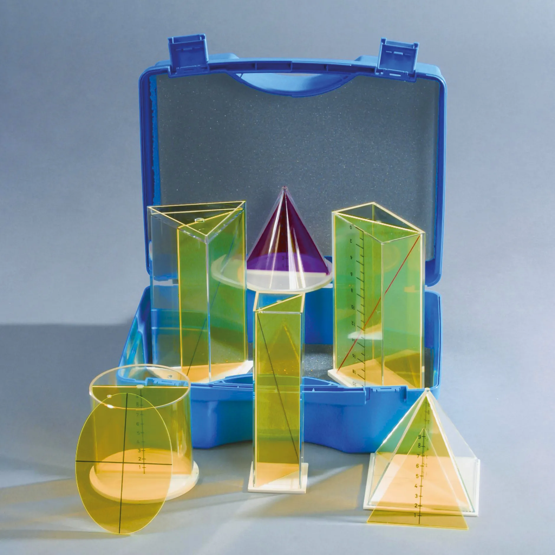 Set Geometrie-Körper mit entnehmbaren Schnitten, 6-tlg. im Koffer