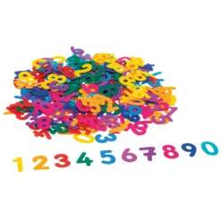 Set Zahlen aus Filz, bunt, selbstklebend, 300 Stück