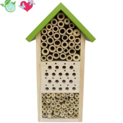 Wildbienenhotel